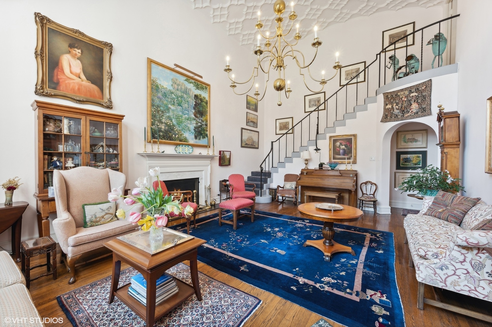 20 East Cedar Street, Unit 6E Chicago, IL 60611 - Photo 17 of 35 a living room with furniture a fireplace and next to a window
