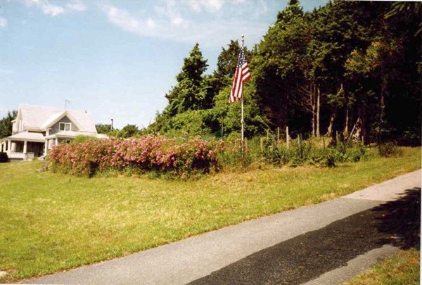 132 Manomet Point Road Plymouth, MA 02360 - Photo 1 of 4 Gallery Image 1