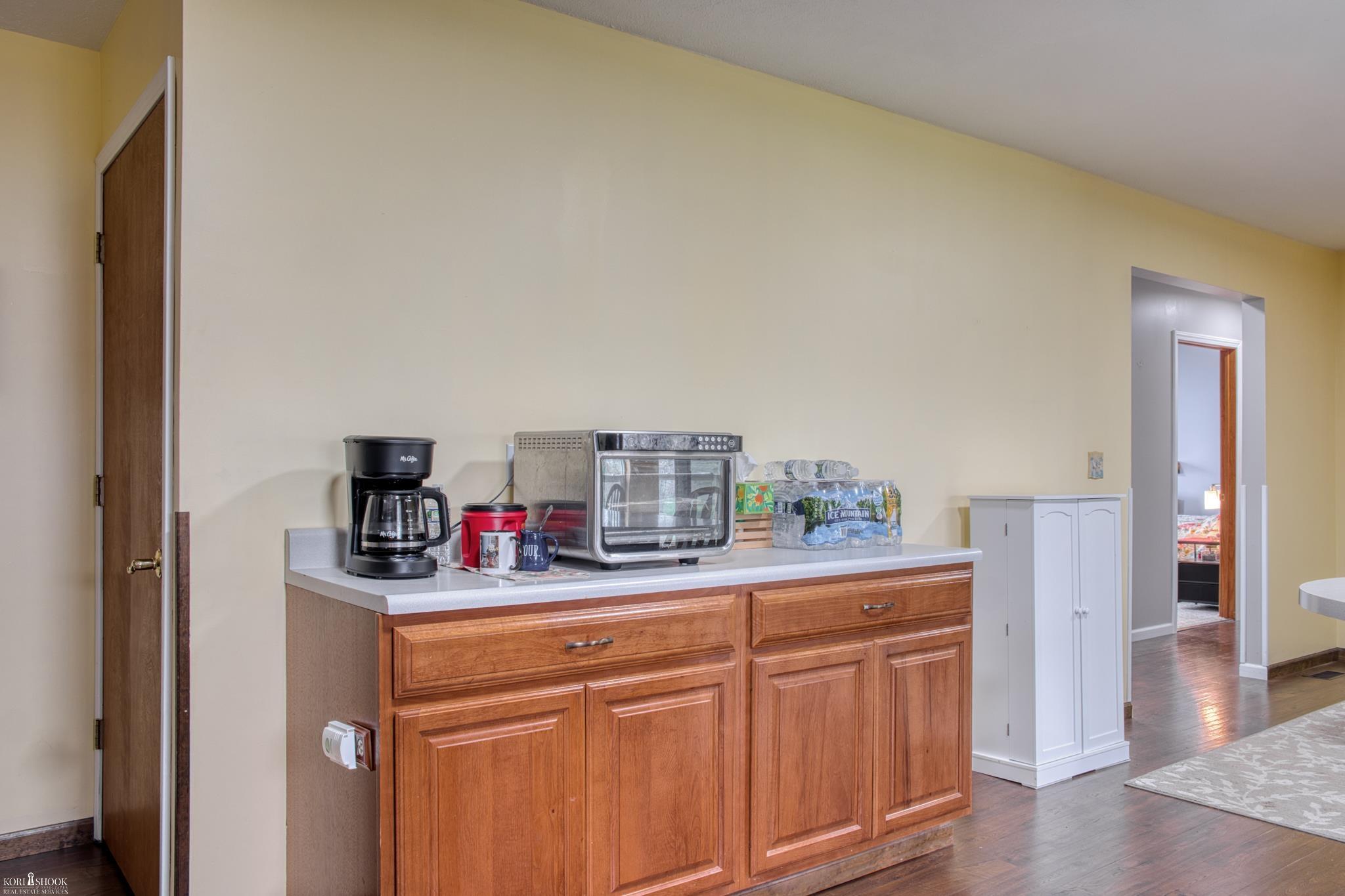 1772 Notnagle Road Owosso, MI 48867 - Photo 6 of 47