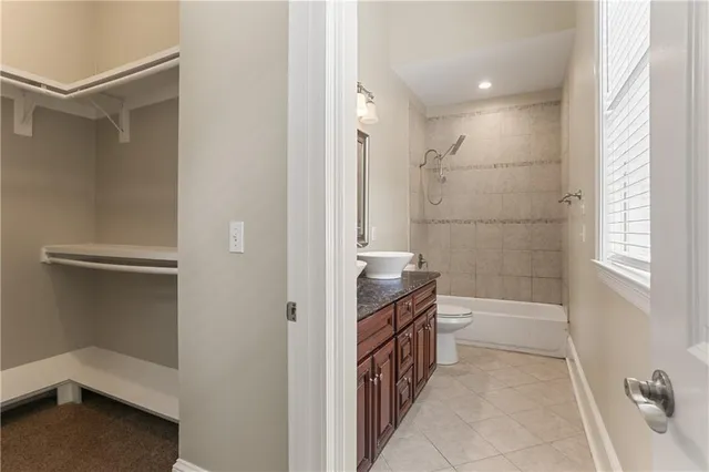 $2,300 | 2423 Reverend John Raphael Jr Way, New Orleans, LA 70113