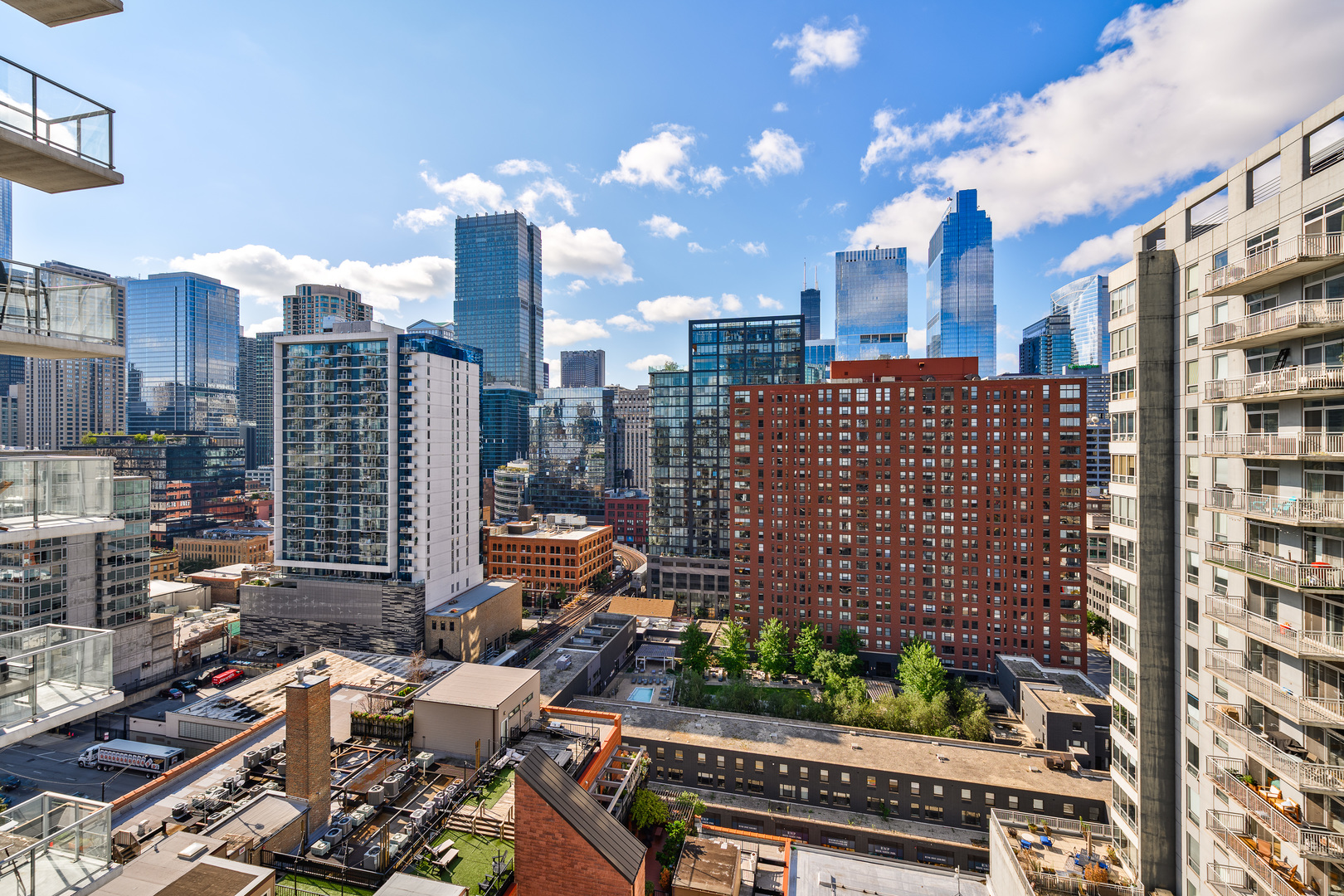 303 West Ohio Street, Unit 1807 Chicago, IL 60654 - Photo 17 of 29