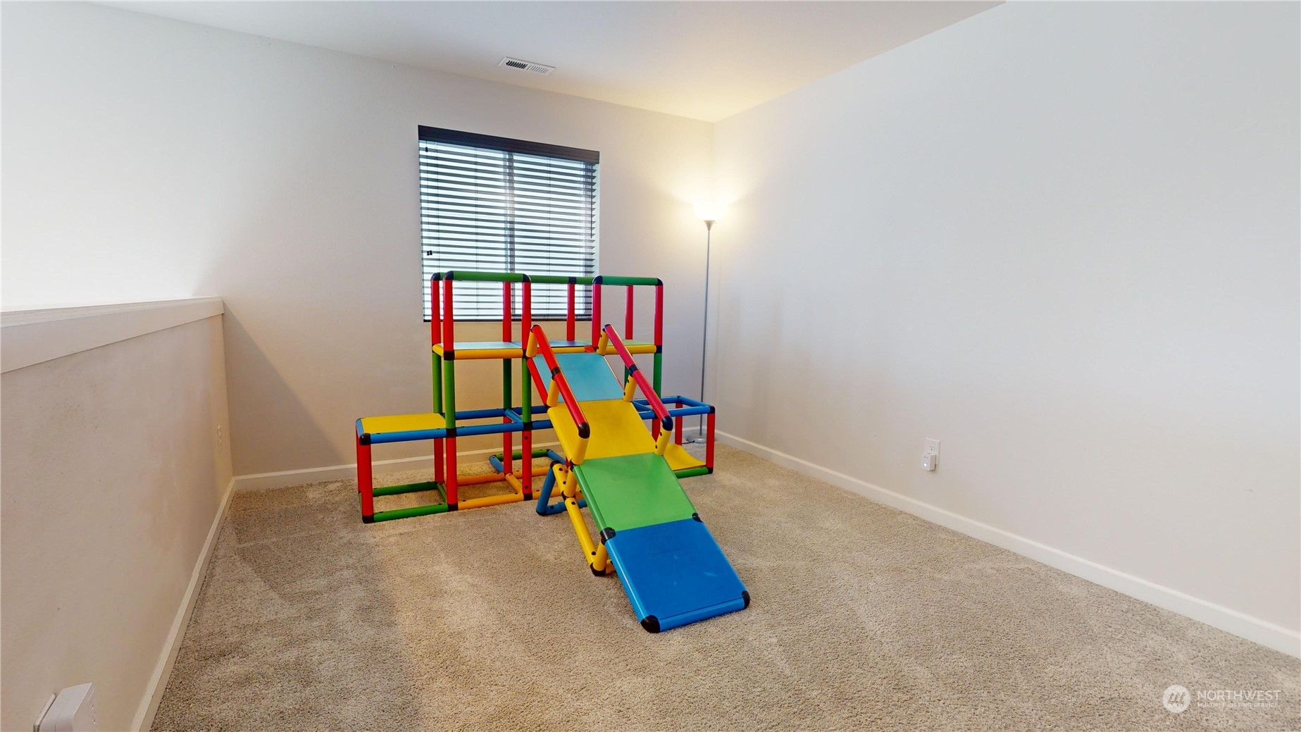 4348 Andasio Loop Southeast Port Orchard, WA 98366 - Photo 15 of 30 Gallery Image 15