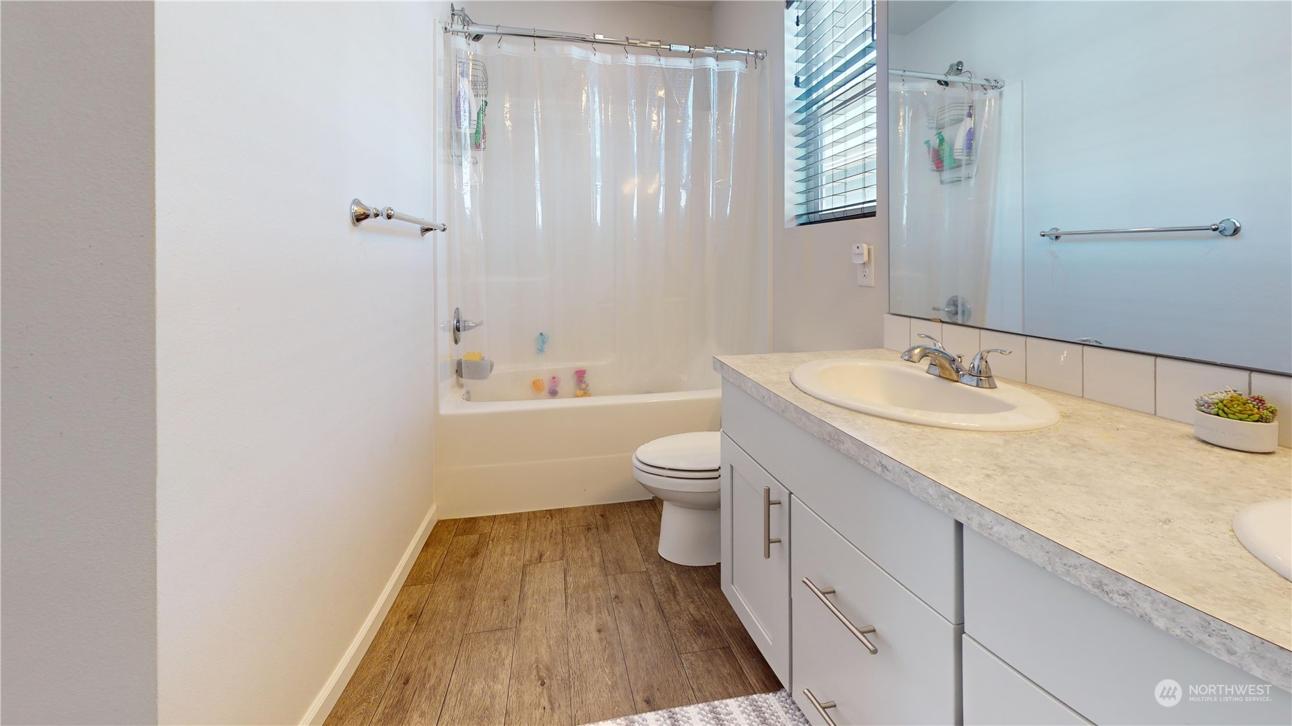 4348 Andasio Loop Southeast Port Orchard, WA 98366 - Photo 25 of 30 Gallery Image 25