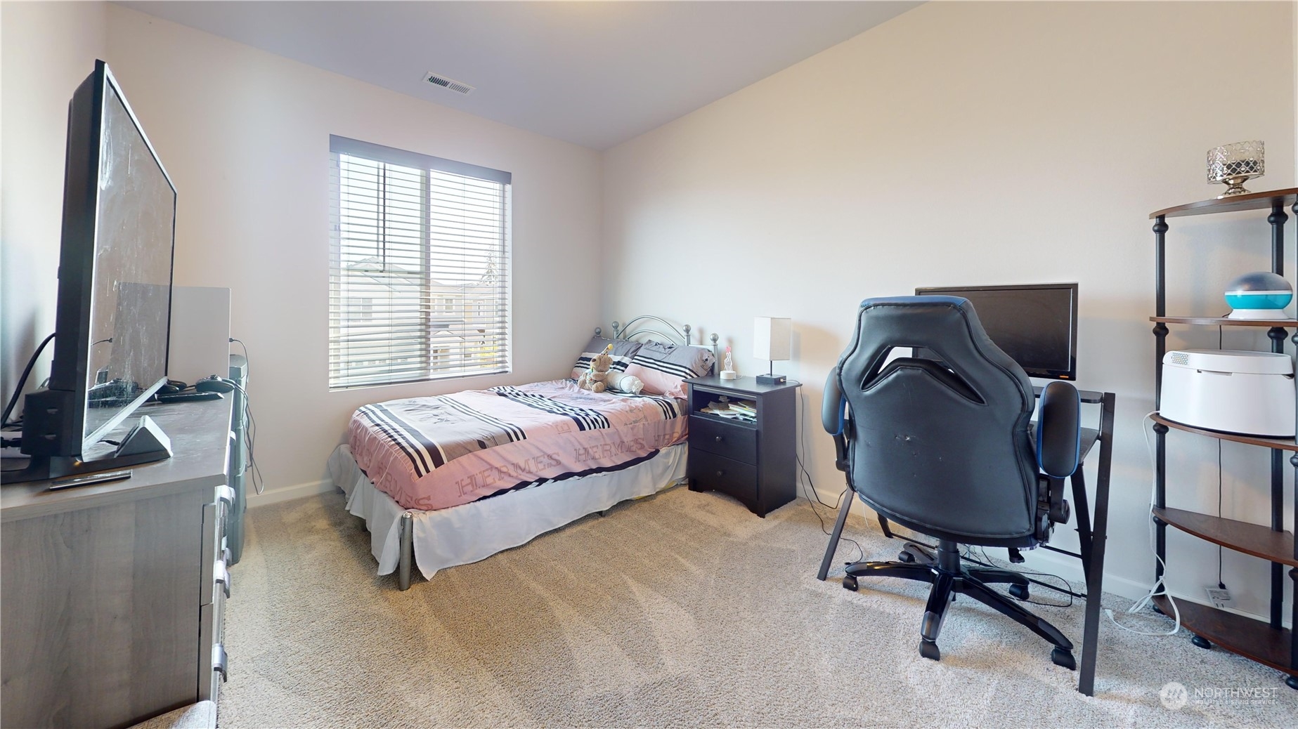 4348 Andasio Loop Southeast Port Orchard, WA 98366 - Photo 26 of 30 Gallery Image 26