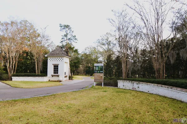 $199,000 | 10100 Longleaf Ln Street, St. Francisville, LA 70775