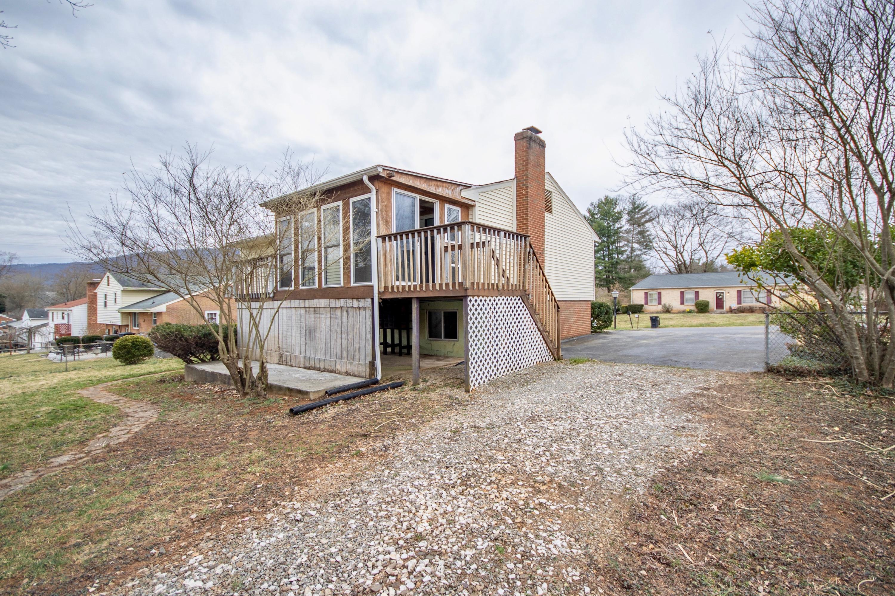 3734 Meadowlark Road Roanoke, VA 24018 - Photo 46 of 46 Meadowlark - 45