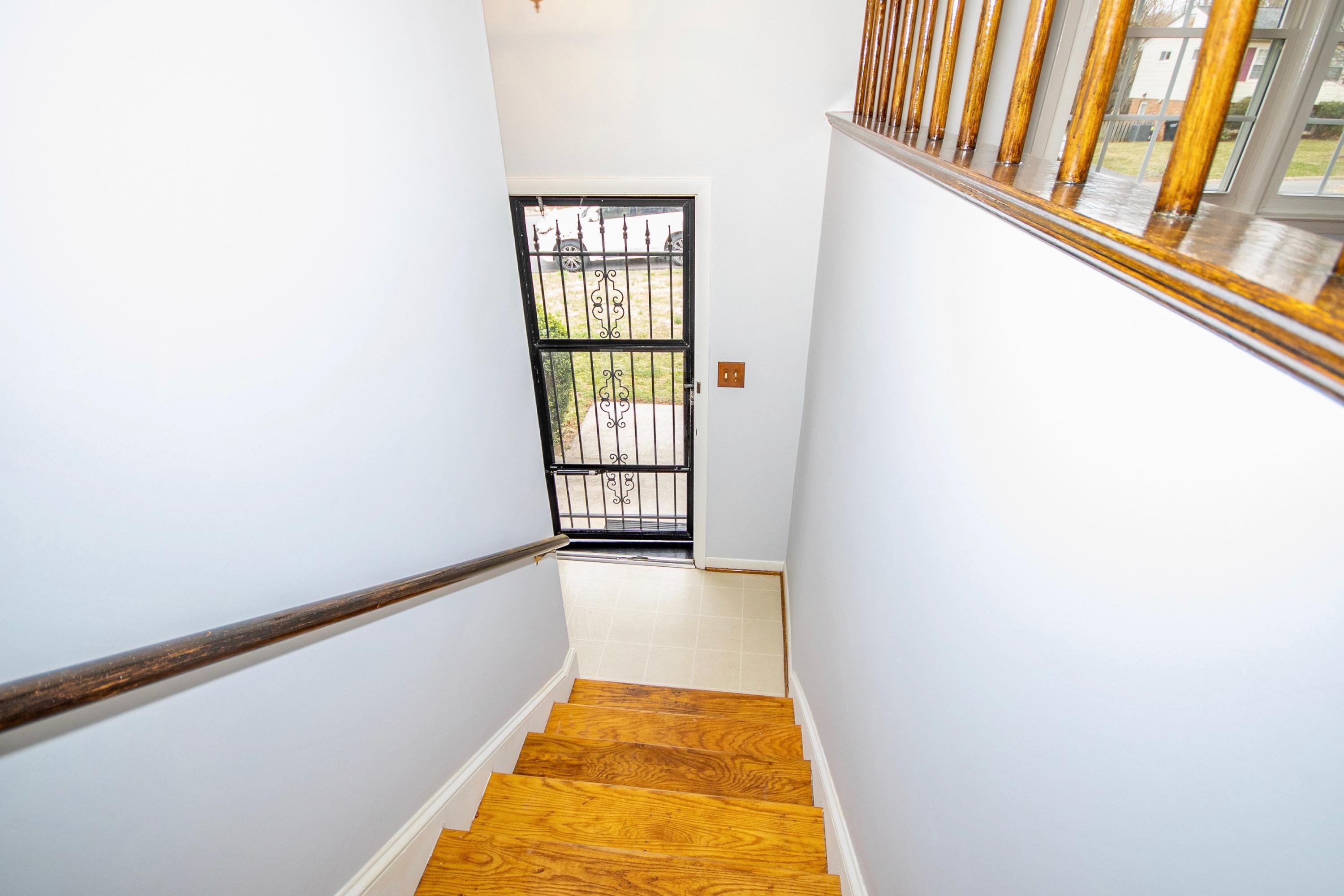 3734 Meadowlark Road Roanoke, VA 24018 - Photo 9 of 46 Meadowlark - 7