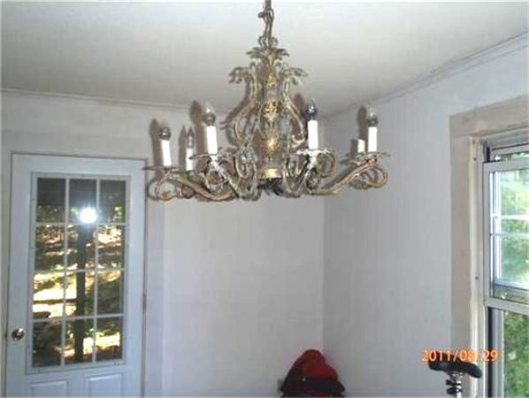 176 Triangle Street Amherst, MA 01002 - Photo 10 of 16