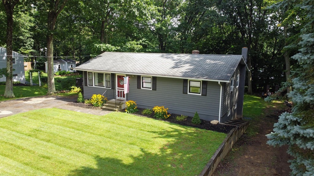 34 Laurelwood Road Rutland, MA 01543 - Photo 3 of 31