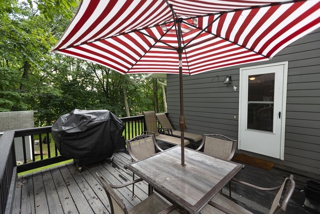 34 Laurelwood Road Rutland, MA 01543 - Photo 6 of 31