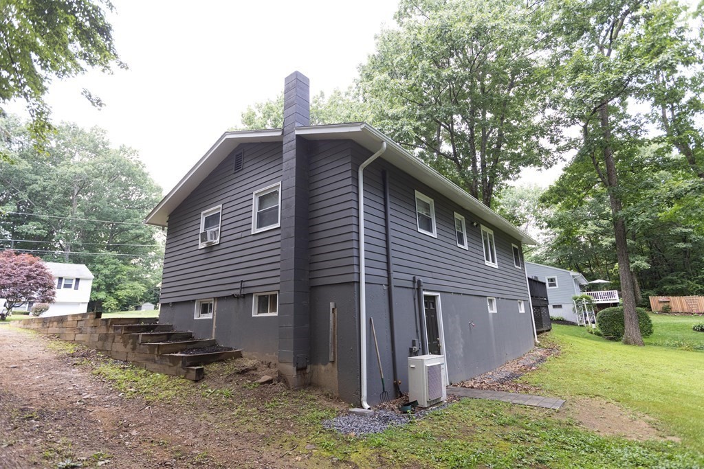 34 Laurelwood Road Rutland, MA 01543 - Photo 7 of 31