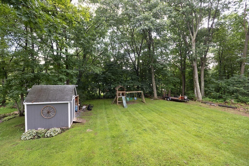 34 Laurelwood Road Rutland, MA 01543 - Photo 10 of 31