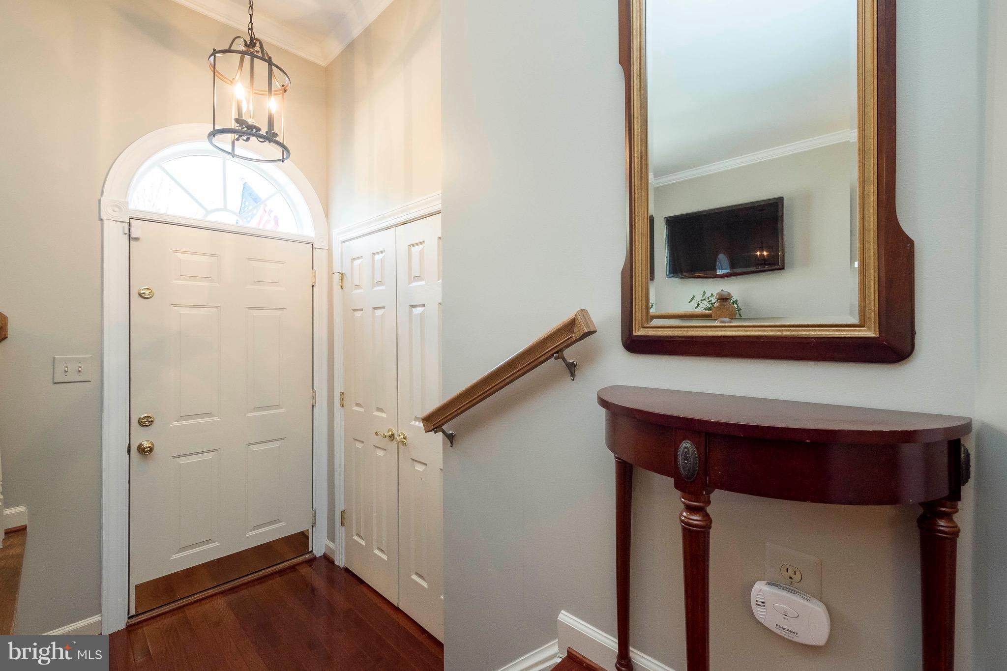 3655 Ransom Place Alexandria, VA 22306 - Photo 9 of 24 Interior (General)