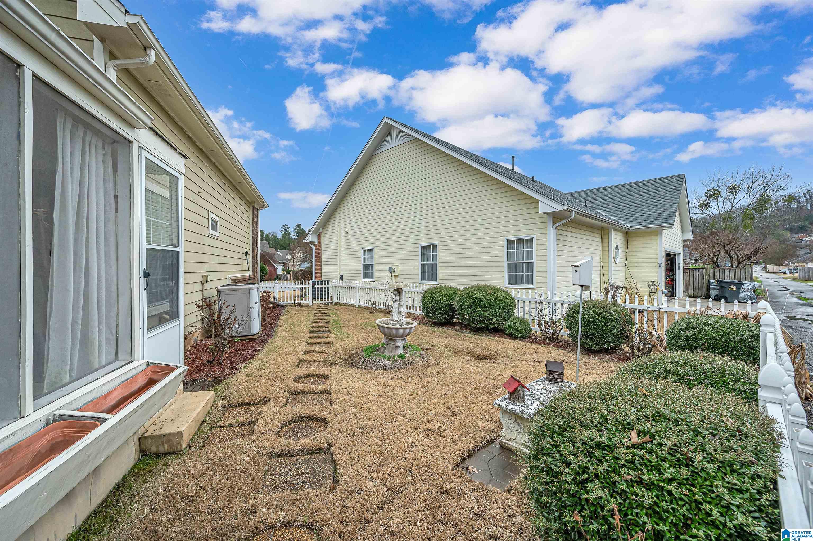 137 Braxton Way Pelham, AL 35124 - Photo 33 of 35