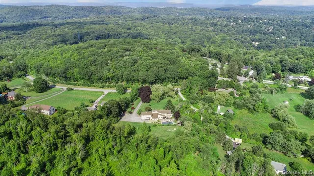 $10,000 | 613 Horsepound Road, Carmel, NY 10512