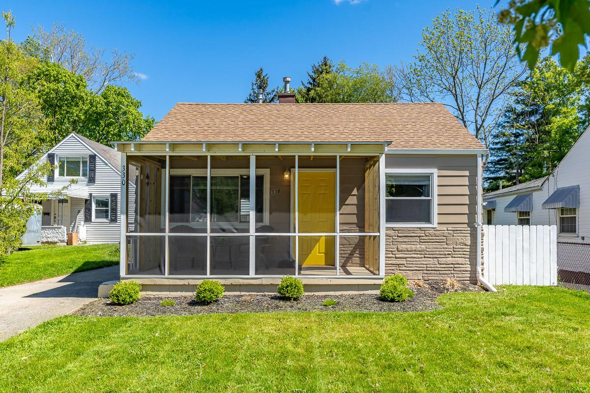330 Chase Road Columbus, OH 43214 - Photo 1 of 23 Gallery Image 1