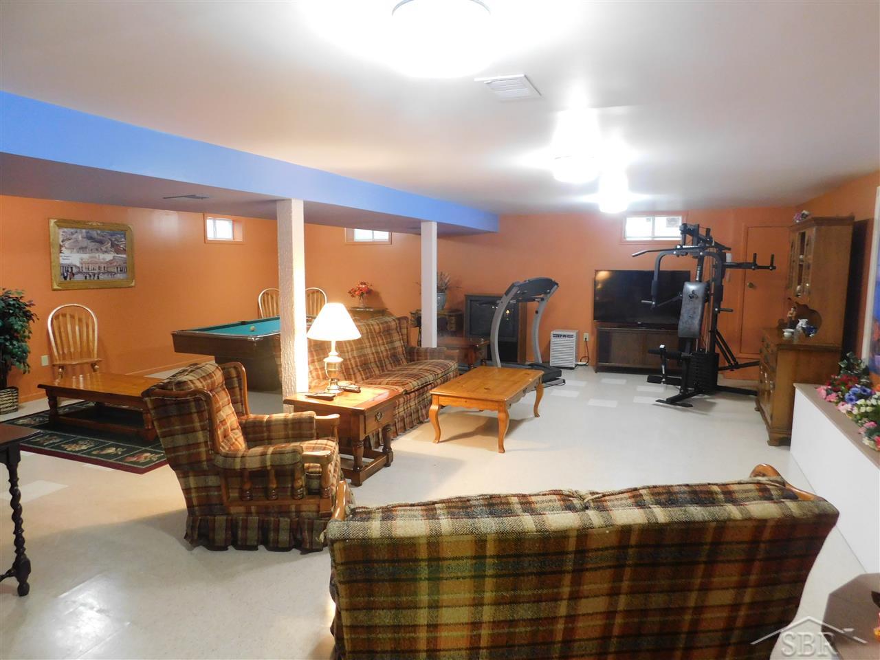 2236 South Miller Road Saginaw, MI 48609 - Photo 25 of 47 31354208-24.JPG
