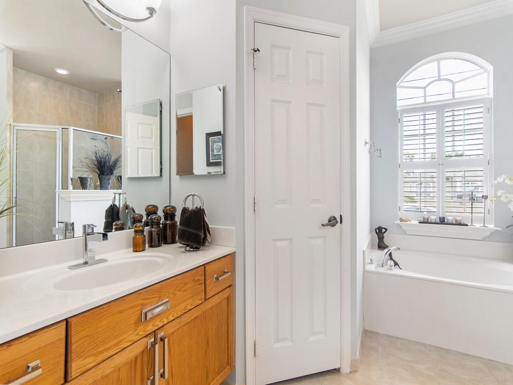 2347 Southwest Kent Circle Port St. Lucie, FL 34953 - Photo 20 of 36 Resized047