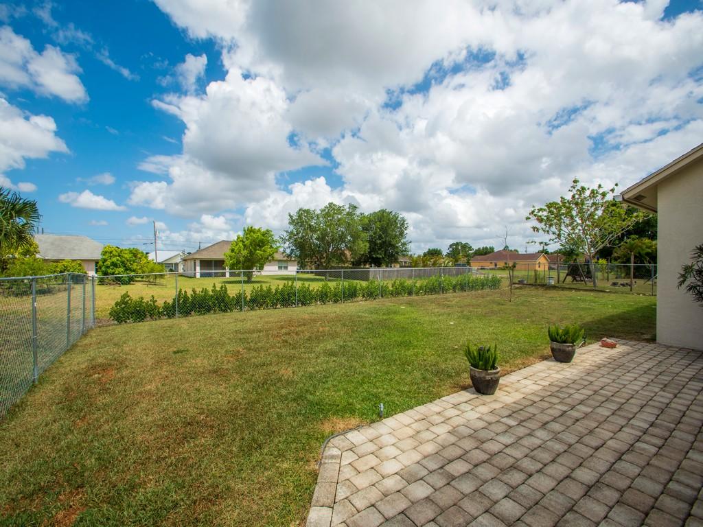 2347 Southwest Kent Circle Port St. Lucie, FL 34953 - Photo 30 of 36 Resized012