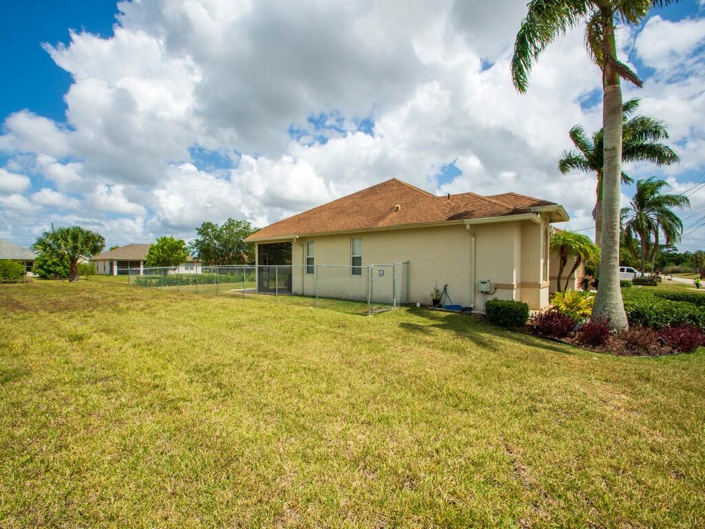 2347 Southwest Kent Circle Port St. Lucie, FL 34953 - Photo 35 of 36 Resized026