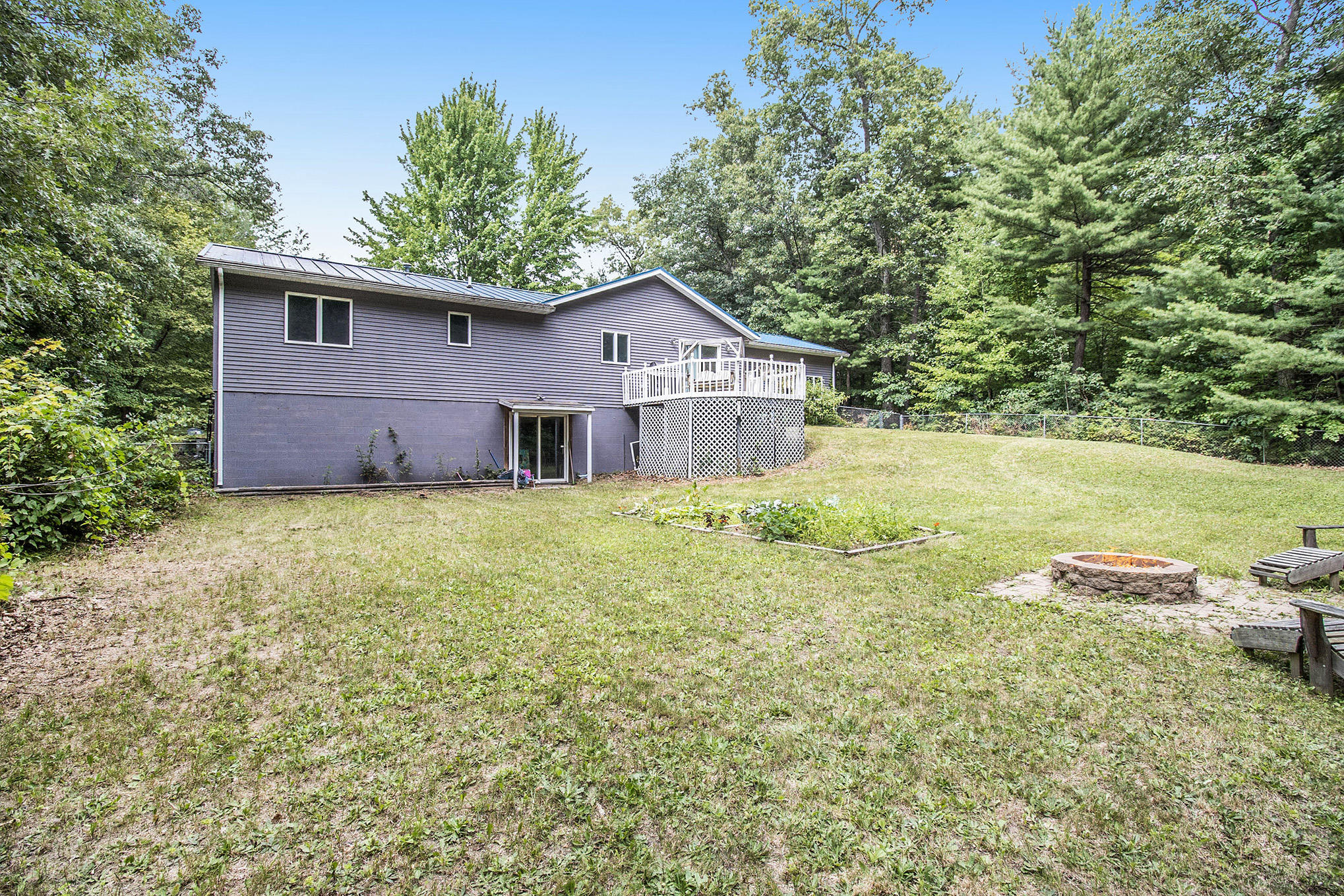 2827 Duff Road Twin Lake, MI 49457 - Photo 30 of 32 BH2A3599