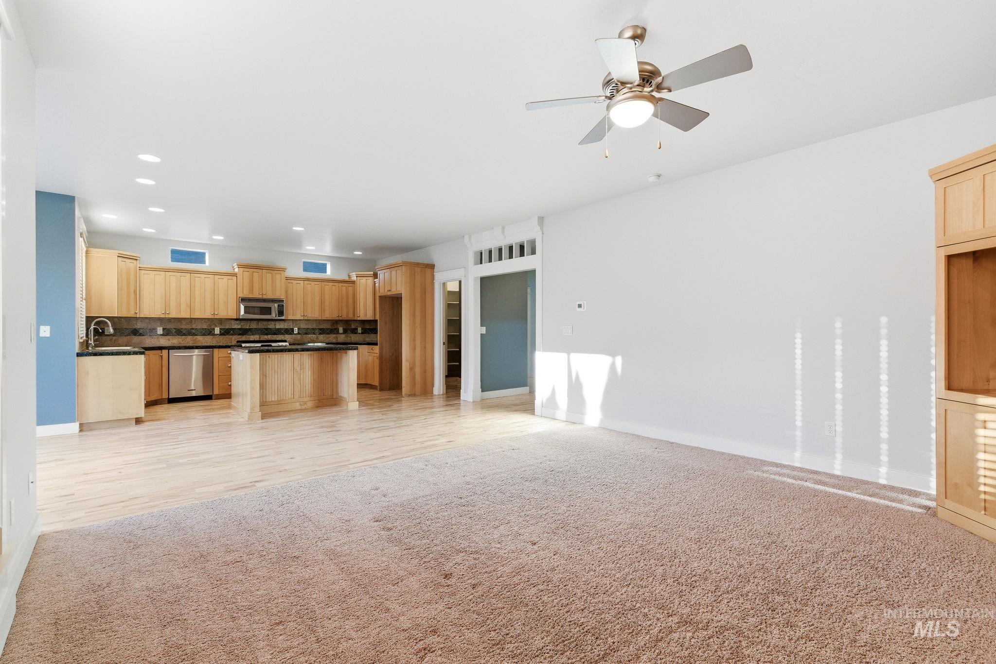 930 West Cagney Street Meridian, ID 83646 - Photo 12 of 48