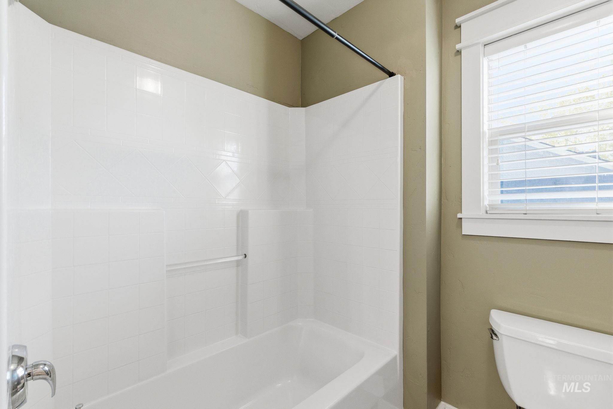 930 West Cagney Street Meridian, ID 83646 - Photo 35 of 48