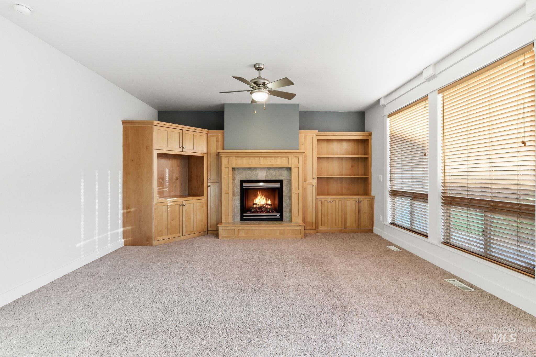 930 West Cagney Street Meridian, ID 83646 - Photo 9 of 48