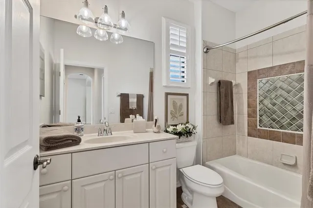 $695,000 | 13861 Siena Loop, Lakewood Ranch, FL 34202