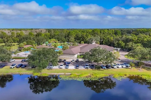 $695,000 | 13861 Siena Loop, Lakewood Ranch, FL 34202