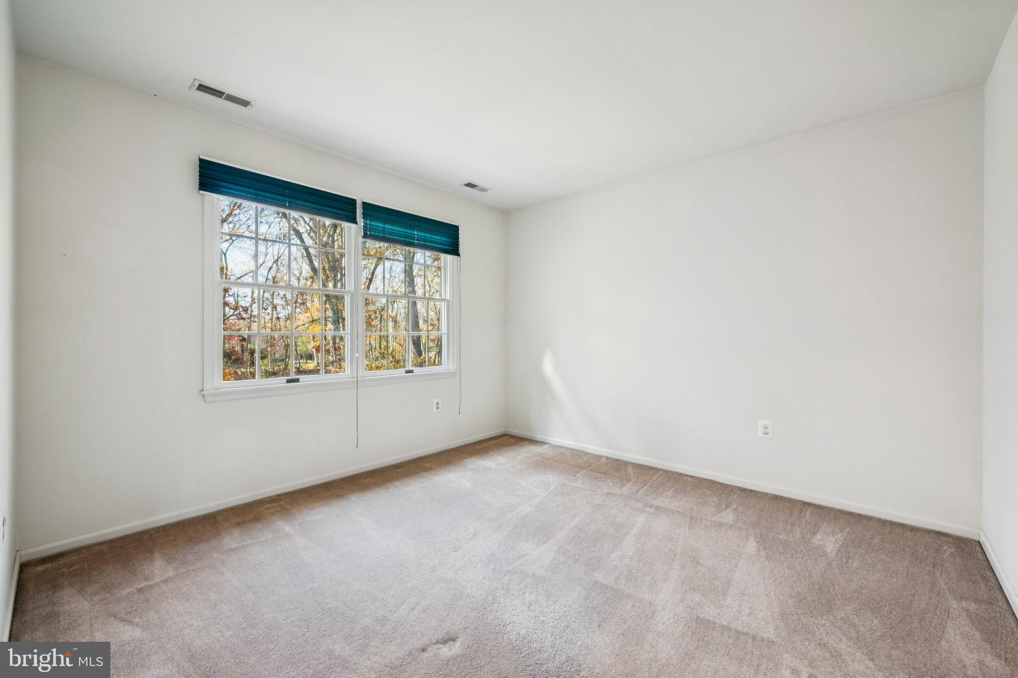 32 Constitution Drive Southampton, NJ 08088 - Photo 23 of 31 an empty room with windows