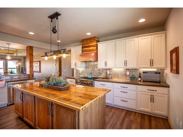 $1,350,000 | 51726 County Road 19, Nunn, CO 80648