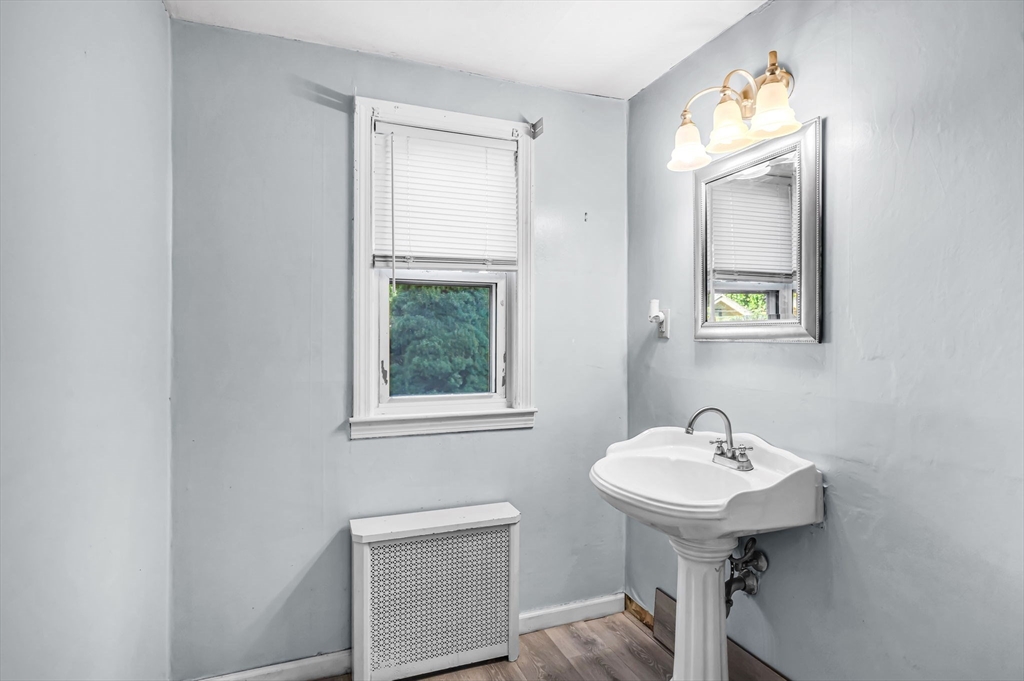 252 King Street Springfield, MA 01109 - Photo 22 of 40 Gallery Image 22