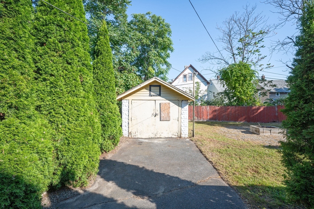 252 King Street Springfield, MA 01109 - Photo 36 of 40 Gallery Image 36