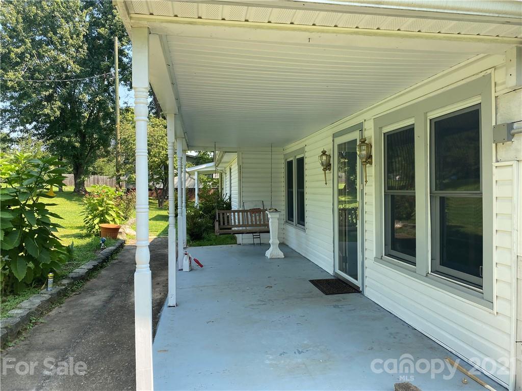 4817 Dysartsville Road Morganton, NC 28655 - Photo 2 of 29 Gallery Image 2