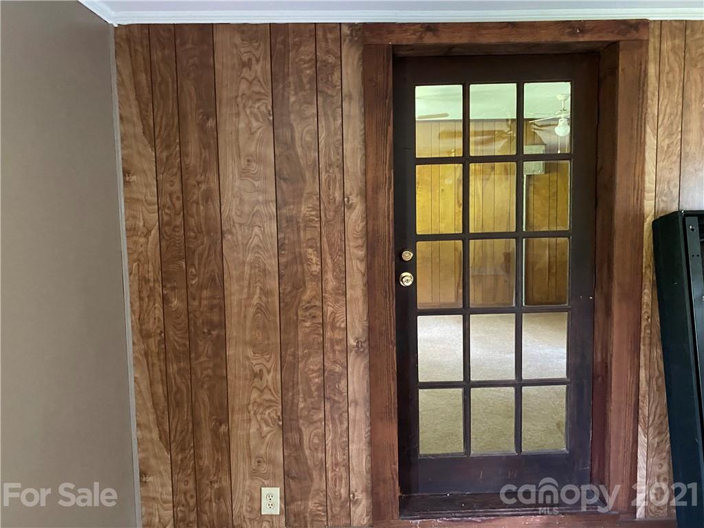 4817 Dysartsville Road Morganton, NC 28655 - Photo 13 of 29 Gallery Image 13