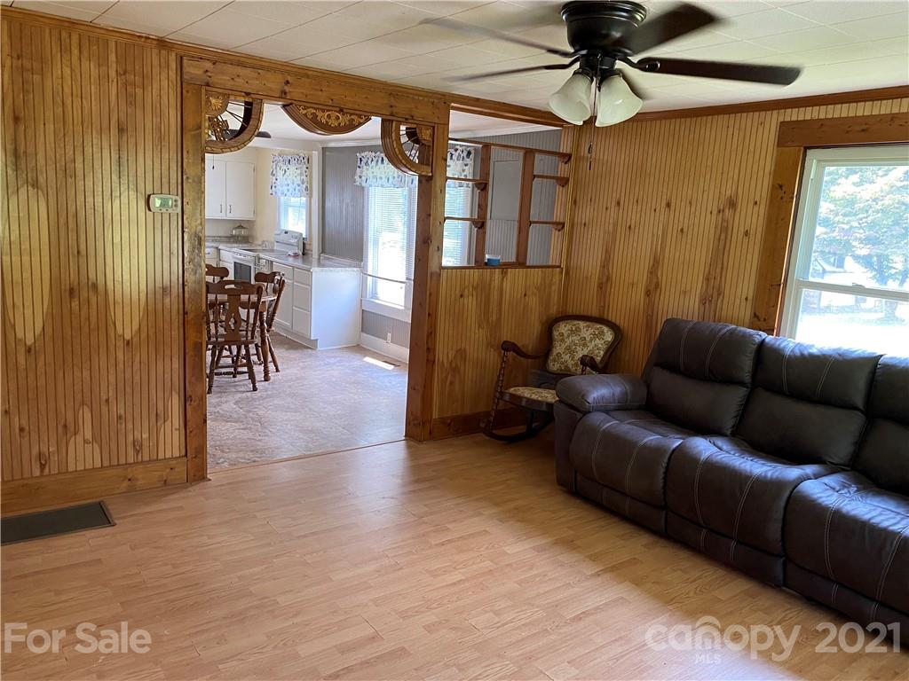 4817 Dysartsville Road Morganton, NC 28655 - Photo 15 of 29 Gallery Image 15