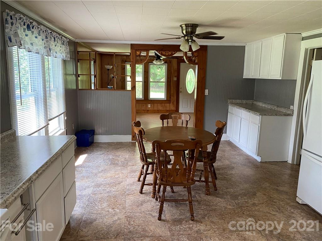 4817 Dysartsville Road Morganton, NC 28655 - Photo 18 of 29 Gallery Image 18
