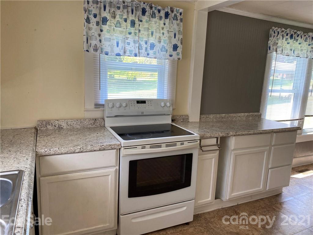 4817 Dysartsville Road Morganton, NC 28655 - Photo 20 of 29 Gallery Image 20
