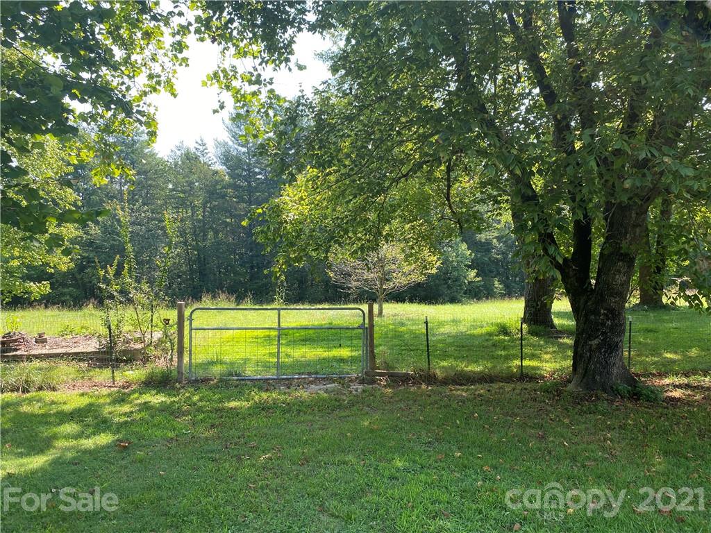 4817 Dysartsville Road Morganton, NC 28655 - Photo 3 of 29 Gallery Image 3