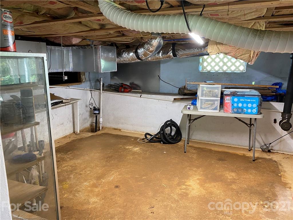 4817 Dysartsville Road Morganton, NC 28655 - Photo 28 of 29 Gallery Image 28