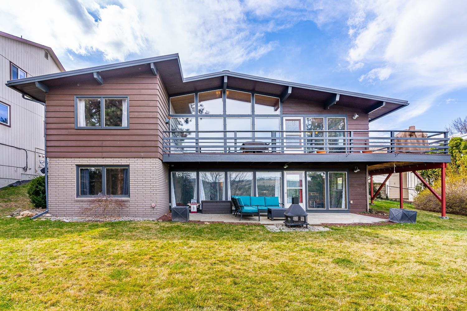 1209 South Garry Road Liberty Lake, WA 99019 - Photo 1 of 34