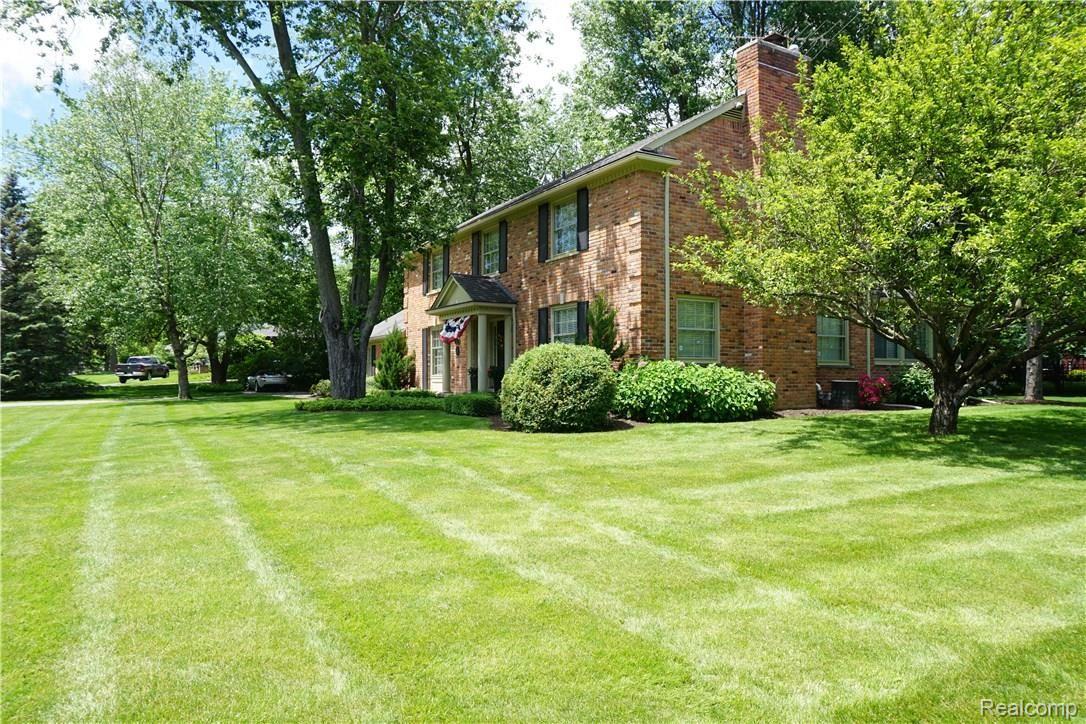 385 Beechview Drive Rochester, MI 48306 - Photo 4 of 56 DSC00503.JPG