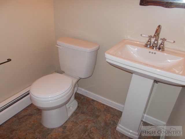 986 Ravens Ridge Circle Boone, NC 28607 - Photo 6 of 8 Gallery Image 6