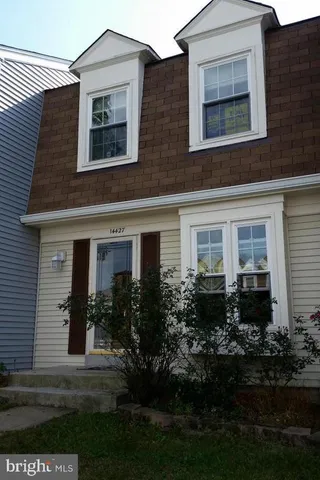 a front view of house and yard