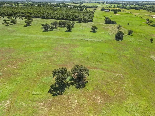 $790,000 | 1330 Midway Drive, Springtown, TX 76082