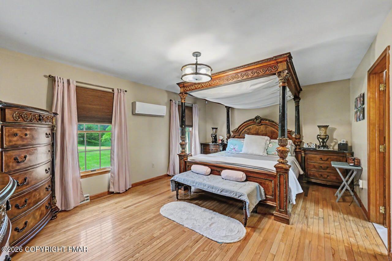 2134 Fox Run Road Stroudsburg, PA 18360 - Photo 41 of 110 2134 Fox Run photo 40