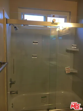 $3,250 | 1128 Rexford Drive, Unit 3, Los Angeles, CA 90035