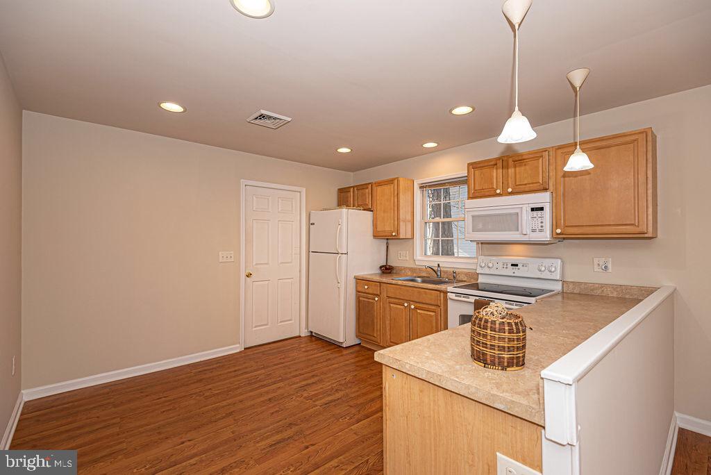 208 Windjammer Road Ocean Pines, MD 21811 - Photo 8 of 27