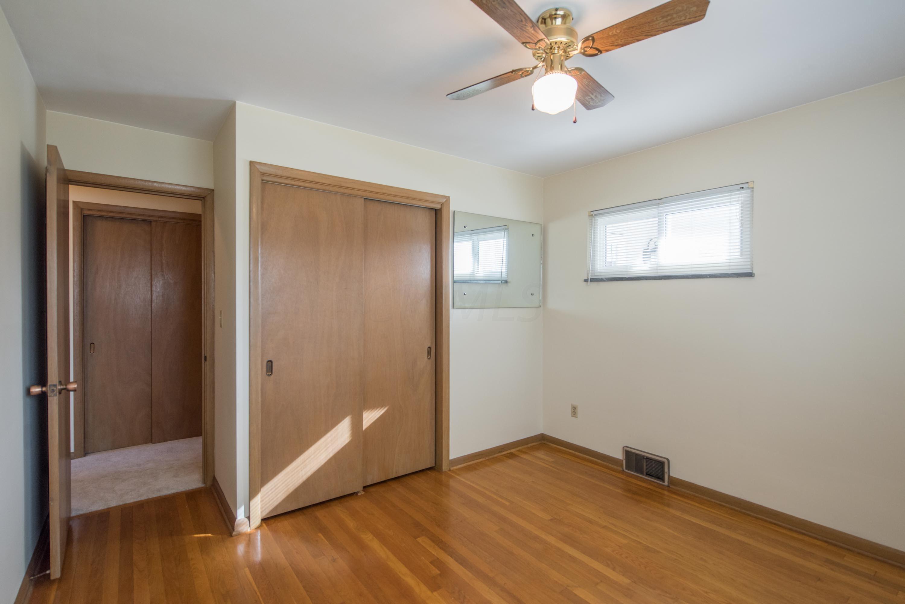 2184 Shoreham Road Upper Arlington, OH 43220 - Photo 16 of 33